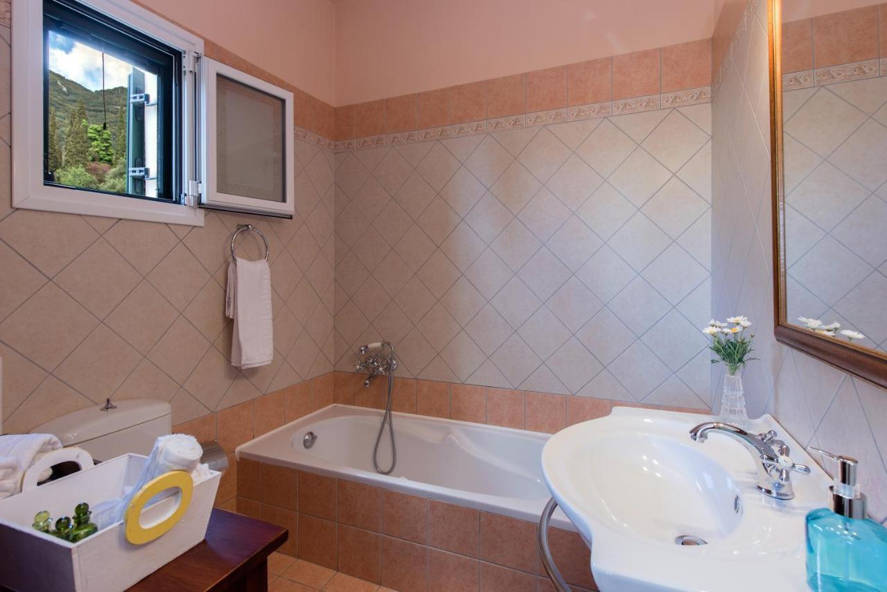 Lily'S House Villa Ano Korakiana Ngoại thất bức ảnh